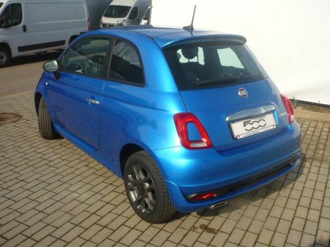 Fiat 500, 1.0 BSG 70k Connect, barva modrá