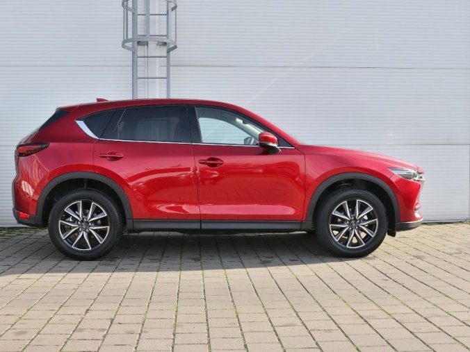 Mazda CX-5, 2,5i Skyactiv-G 143 KW/194k 6AT AWD, barva červená