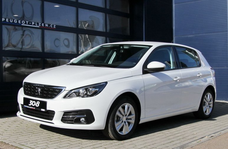 Peugeot 308, Active 1.2 PureTech 110, barva bílá