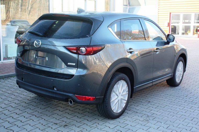 Mazda CX-5, SKYACTIV-G, barva šedá