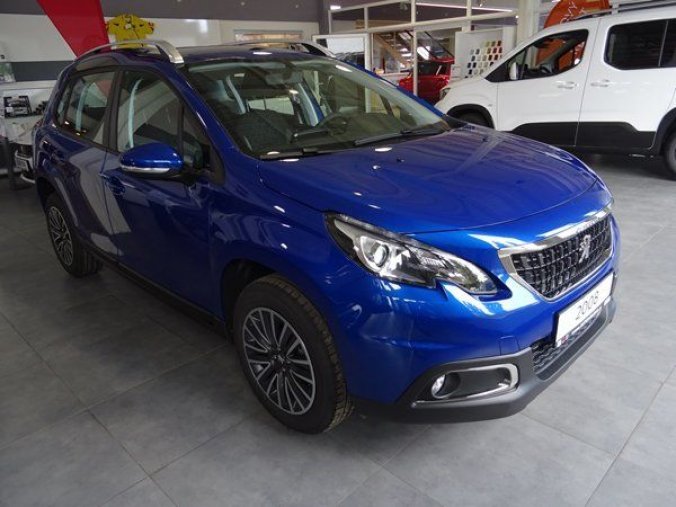 Peugeot 2008, ACTIVE 1.2 PureTech 110k S&S MAN6, barva modrá