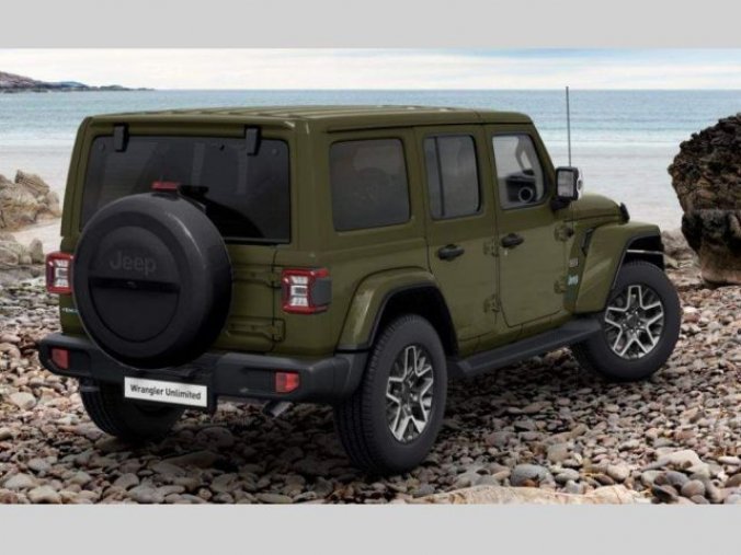 Jeep Wrangler, 2.0T 4xe PHEV 380k 8AT Sahara, barva zelená