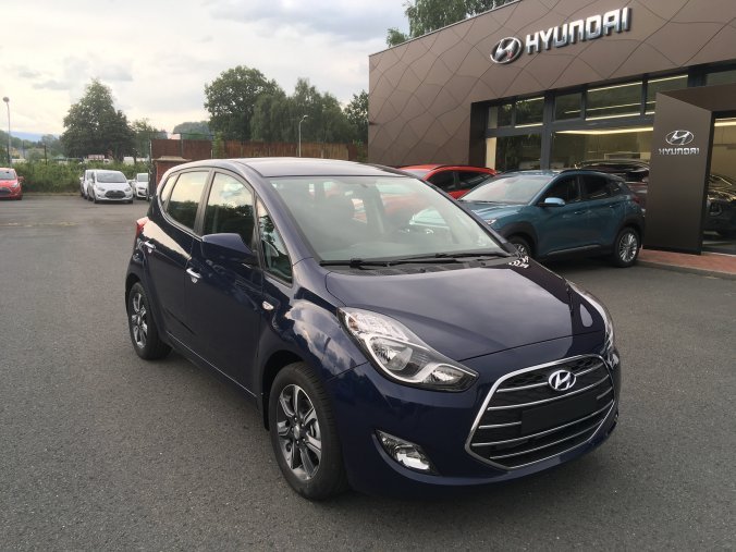 Hyundai i20, 1,6i 92 kW (95 NAT) 6 st. man, barva modrá