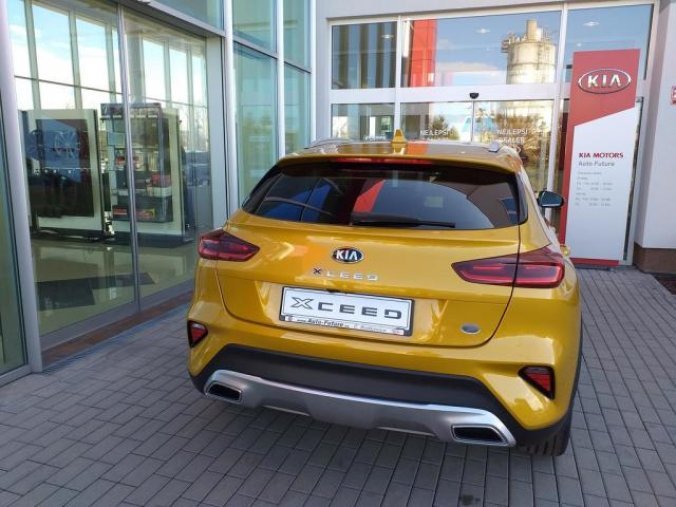 Kia XCeed, 1,4T-GDi Limitovaná Edice 75, barva zlatá