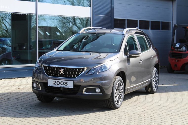 Peugeot 2008, ACTIVE 1.2 96kW, barva šedá