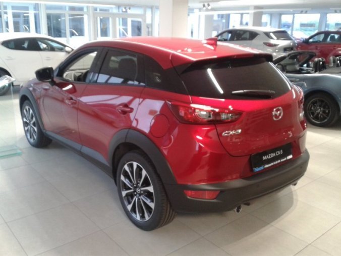 Mazda CX-3, 2,0i, barva červená