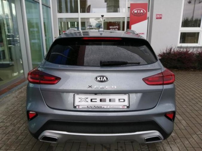 Kia XCeed, CD 1,4 T-GDi  TOP, barva šedá