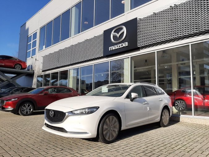 Mazda 6, 2,0i 121k, barva bílá