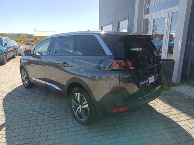 Peugeot 5008, Peugeot 5008 1,5 Allure Pack 1.5BHDi 130k EAT8, barva šedá