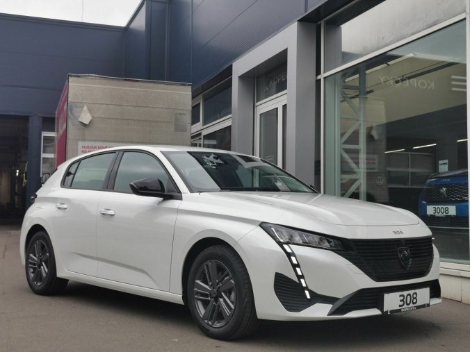 Peugeot 308, Peugeot 308 ACTIVE 1.5 BHDi 130k EAT8, barva bílá