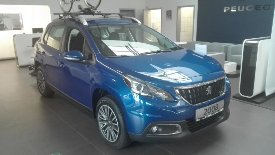 Peugeot 2008, ACTIVE 1.2 PureTech 110k MAN6, barva modrá