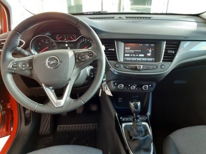 Opel Crossland X, Elegance 1.2Turbo(81kW) MT6, barva oranžová