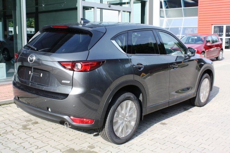 Mazda CX-5, SKYACTIV-G, barva šedá