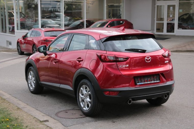 Mazda CX-3, 2,0 Skyactiv-G 121k, barva červená