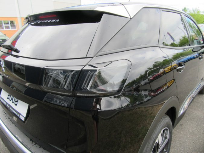 Peugeot 3008, ALLURE 1.5 BHDi 130k MAN6, barva černá