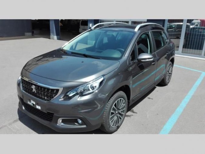 Peugeot 2008, ACTIVE 1.2 PureTech 110 MAN6, barva šedá