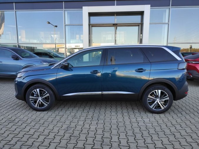 Peugeot 5008, Peugeot 5008 ALLURE PACK 1.5HDI AUT8 7 MÍST, barva modrá