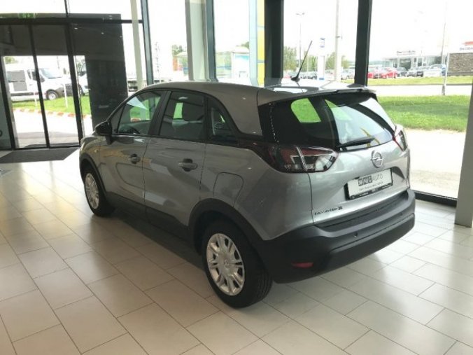 Opel Crossland X, Enjoy 1.2 60kW 5MT, barva oranžová