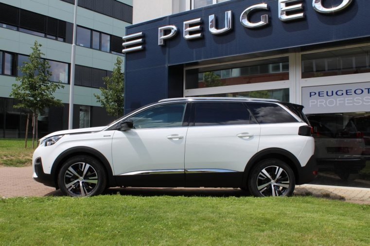 Peugeot 5008, GT LINE 1.6 PureTech 180 S&S EAT8, barva bílá