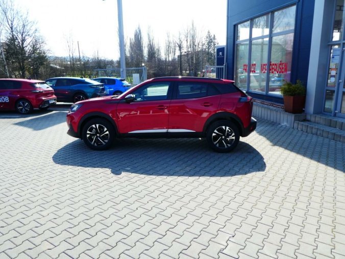 Peugeot 2008, Peugeot 2008 ALLURE 1.2 PureTech 130 MAN6, barva červená