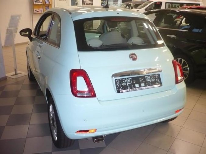 Fiat 500, 1.2 69k Lounge AT5, barva zelená