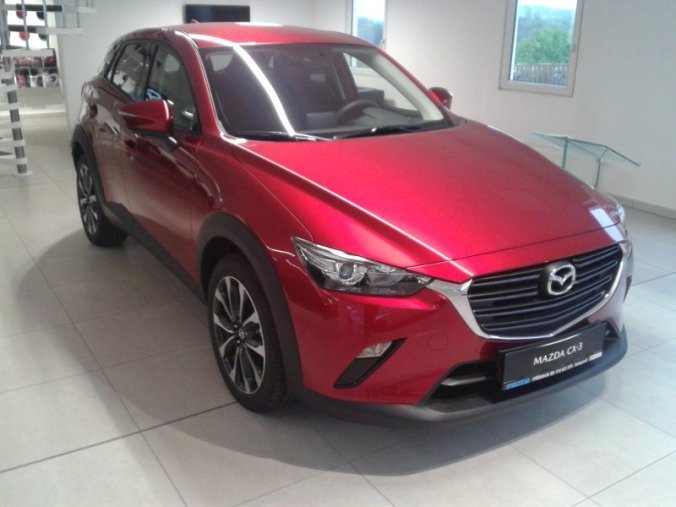 Mazda CX-3, 2,0i, barva červená