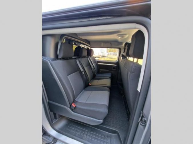 Opel Vivaro, Crew Van L2H1 2.0L (106kW) MT6, barva šedá