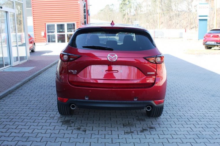 Mazda CX-5, SKYACTIV-G, barva červená