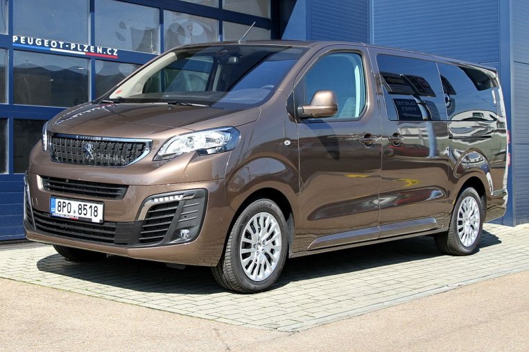 Peugeot Traveller, Active Long (L3) 2.0 BHDI 180 EAT8, barva hnědá