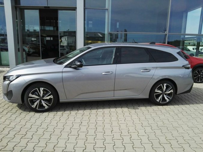 Peugeot 308, Peugeot 308 SW ALLURE 1.5 HDI 130k  AUT8, barva oranžová