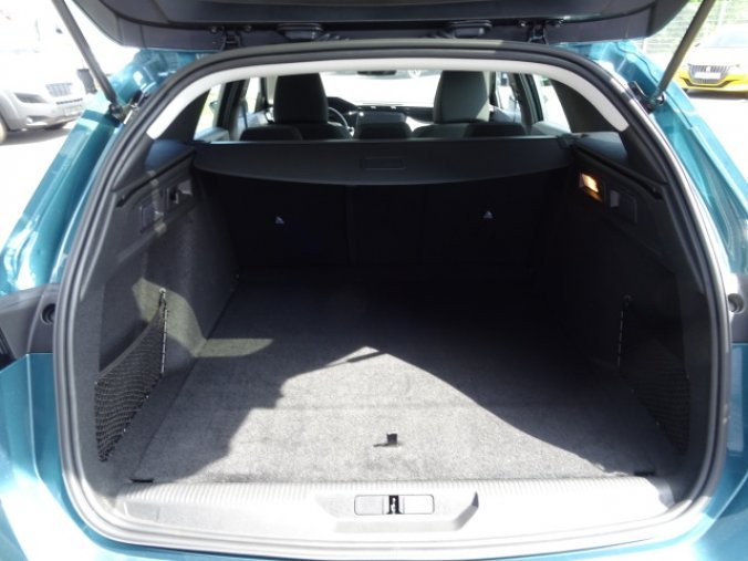 Peugeot 308, SW ACTIVE PACK 1.5BHDi EAT8, barva modrá