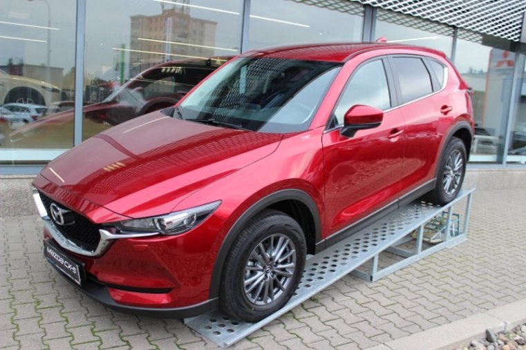 Mazda CX-5, 2,0G 165k, barva červená