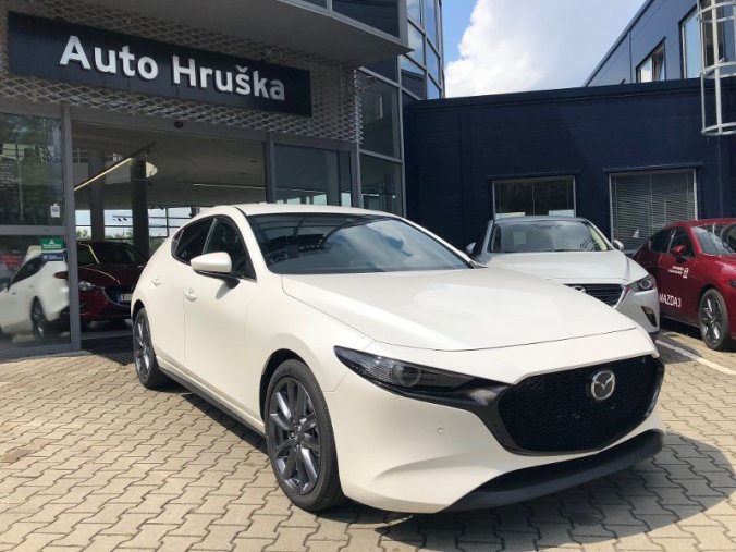 Mazda 3, 2.0G 133kW/181k, barva bílá