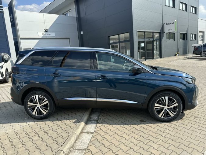 Peugeot 5008, Peugeot 5008 ALLURE PACK - IHNED K ODBĚRU, barva modrá