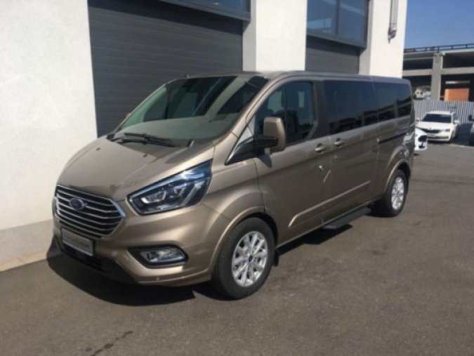 Ford Tourneo Custom, 2.0 EcoBlue, barva stříbrná