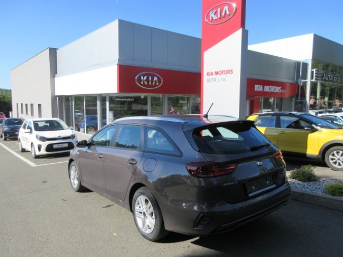 Kia Ceed, 1.4 T-GDi Fresh winter, barva hnědá