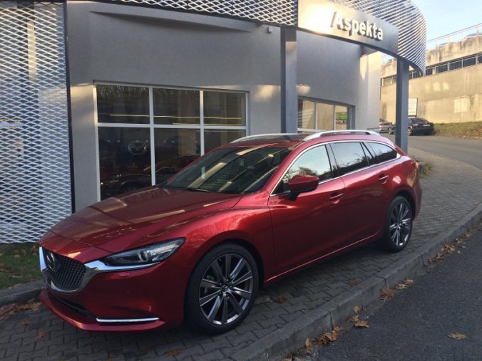 Mazda 6, 2.5i G 194K, barva červená