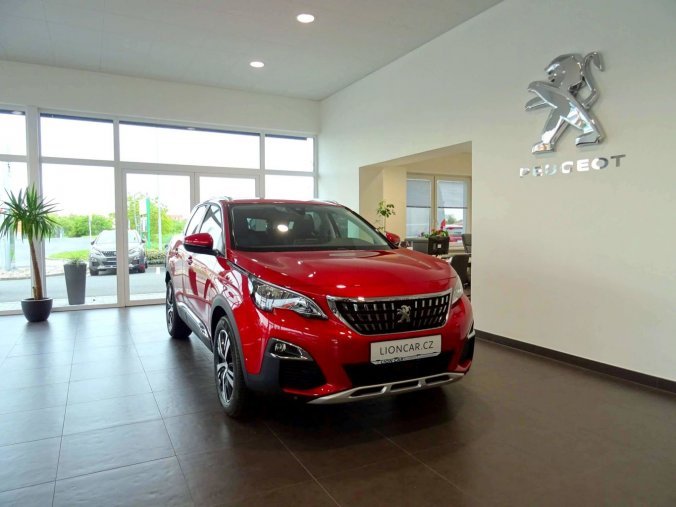 Peugeot 3008, ALLURE 1.2 130k EAT8, barva červená