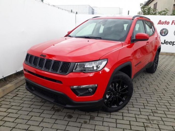 Jeep Compass, 1.3 150 PS NIGHT EAGLE automat, barva červená