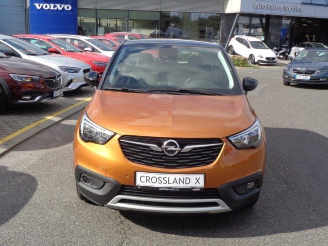 Opel Crossland X, 1.2 Turbo 96kW MT6 Innovation, barva oranžová