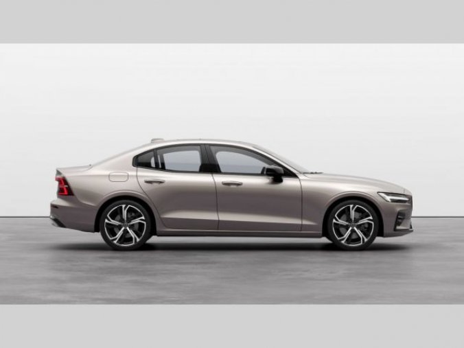 Volvo S60, B5 2.0L 250+14 HP AT8 AWD ULTI, barva stříbrná