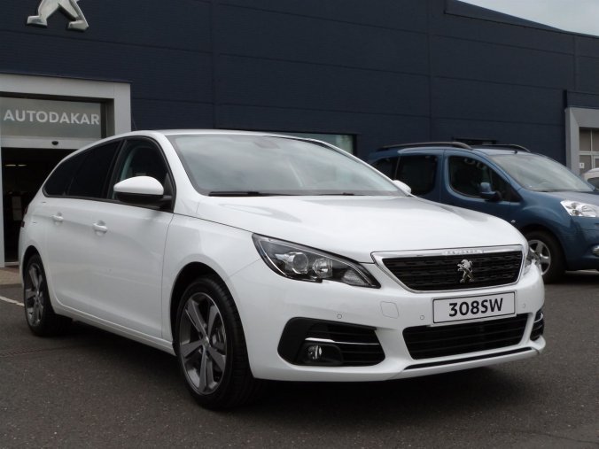 Peugeot 308, SW ACTIVE 1.2 PureTech 110 S&S MAN6, barva bílá