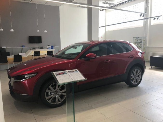 Mazda CX-30, 2.0i G 122K, barva červená