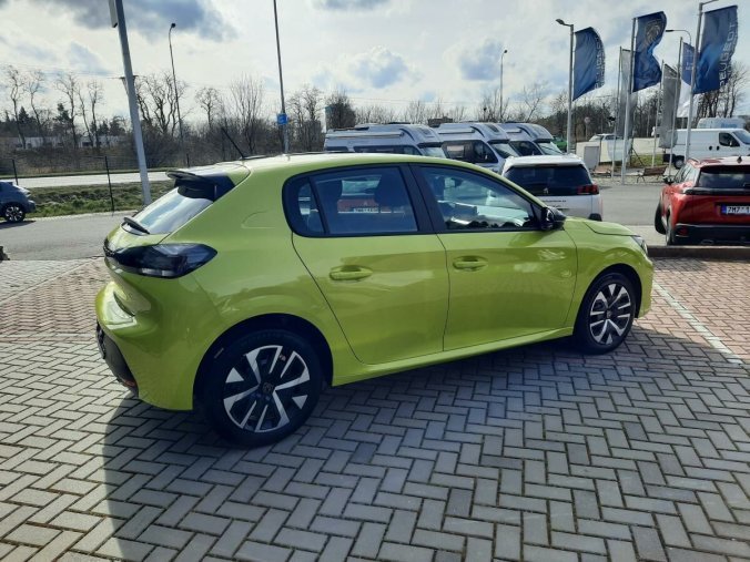 Peugeot 208, Peugeot 208 ACTIVE PureTech MAN5, barva žlutá