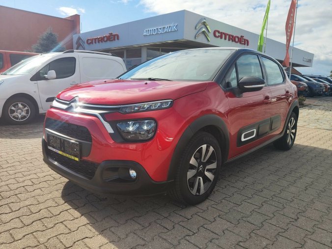 Citroën C3, Citroën C3 Shine 1.2 PT 110k Automat, barva červená