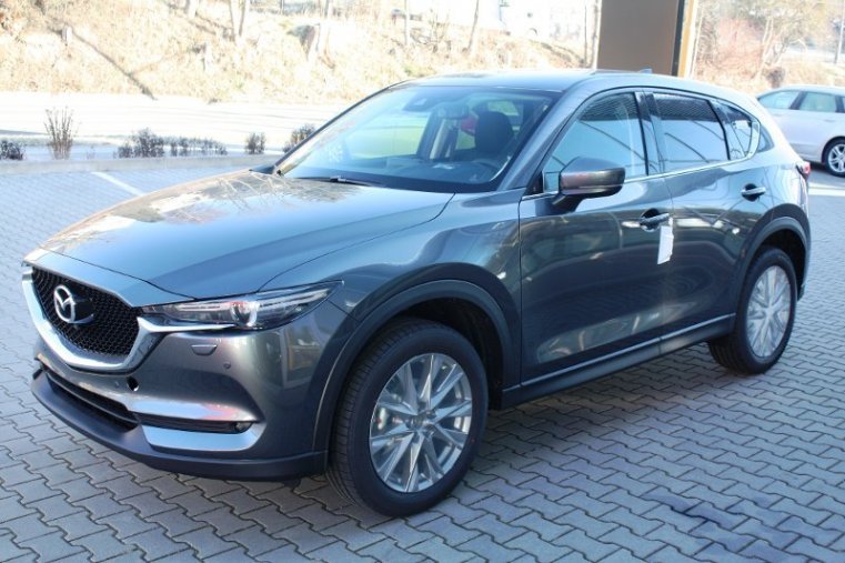 Mazda CX-5, SKYACTIV-G, barva šedá