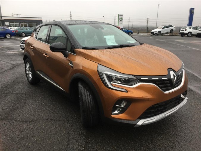 Renault Captur, 1,0 TCe 90  Intens, barva oranžová