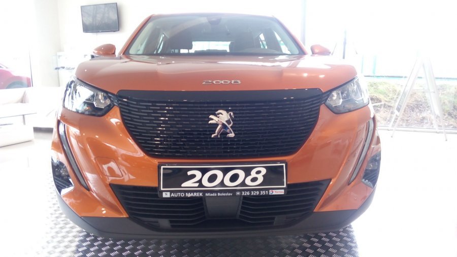 Peugeot 2008, ACTIVE 1.2 PureTech 130 S&S MAN6 KAMERA, barva oranžová