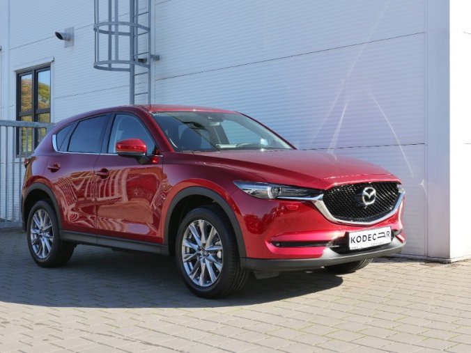 Mazda CX-5, 2,0i Skyactiv-G 110 KW/150k 6AT AWD, barva červená