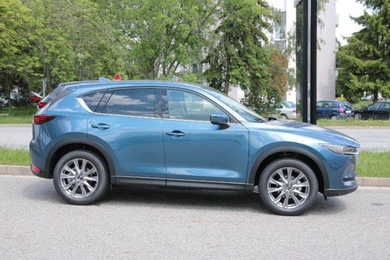 Mazda CX-5, 2,5 Skyactiv-G 194k, barva modrá